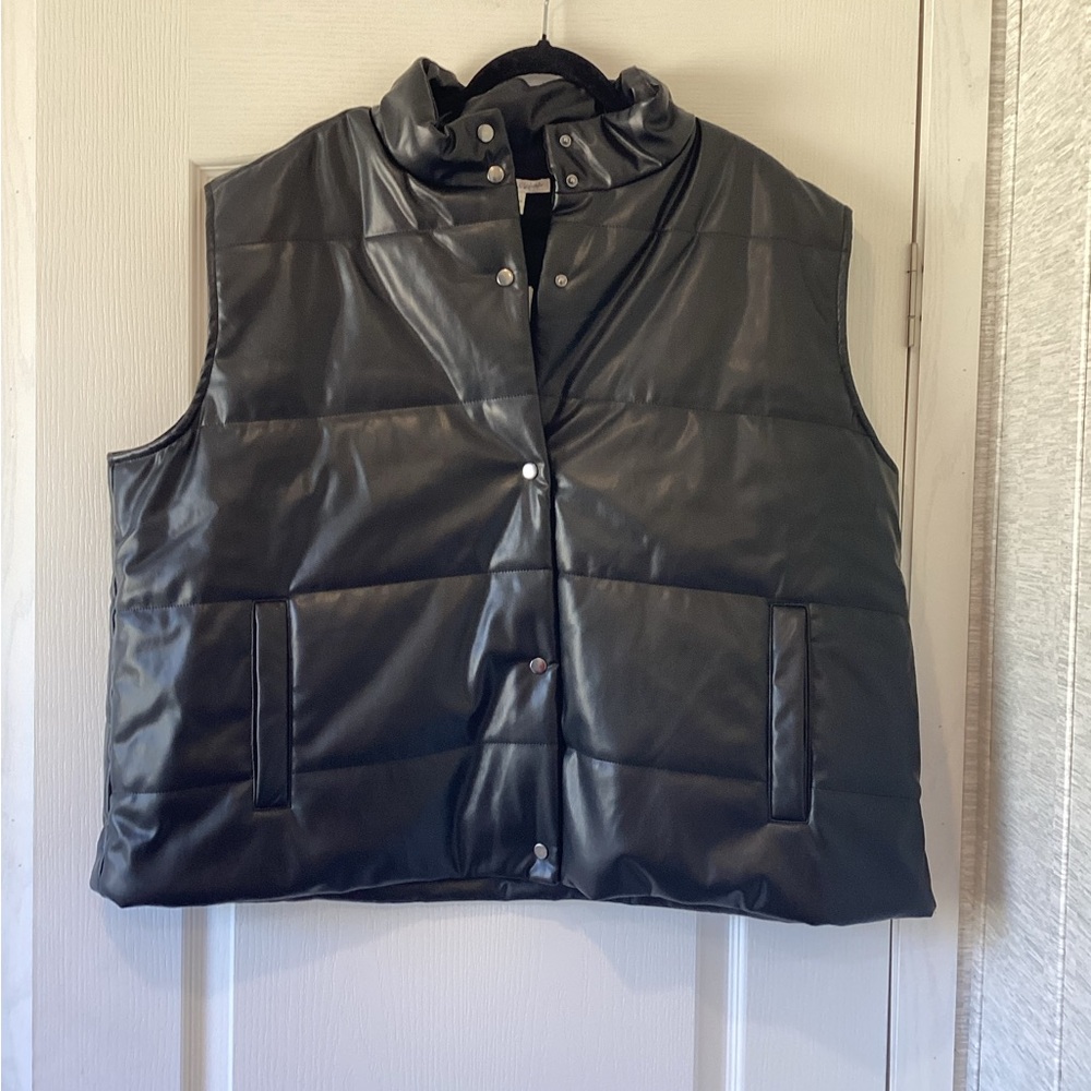 Cato Black Faux Leather Puffer Vest 22/24W BNWT